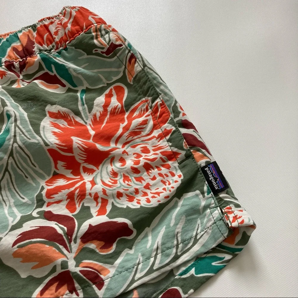 Patagonia Barely Baggies Shorts - Picture 3 of 8